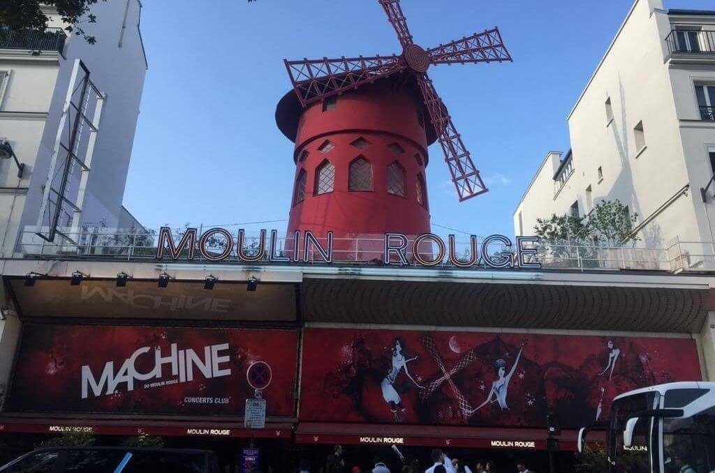 25 cosas que ver y hacer en París. Moulin Rouge