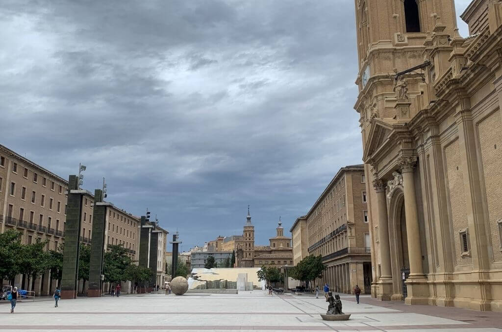 Qué ver en Zaragoza en un día: Plaza del Pilar