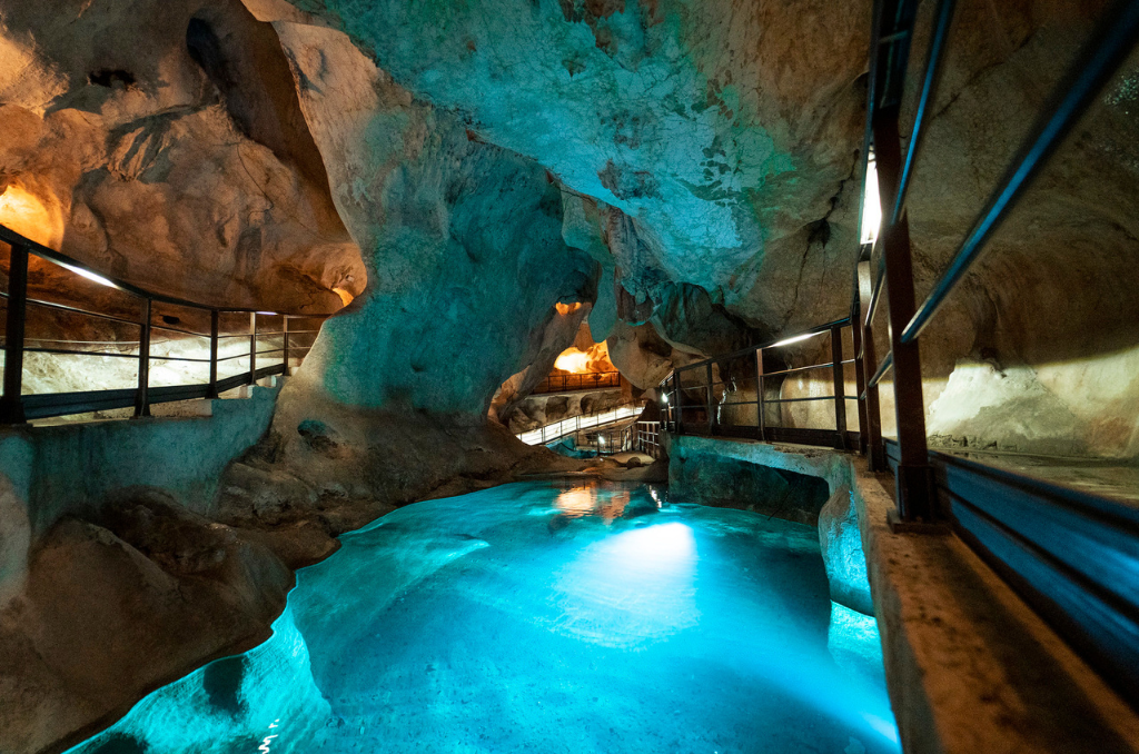 RINCÓN DE LA VICTORIA LA CUEVA DEL TESORO